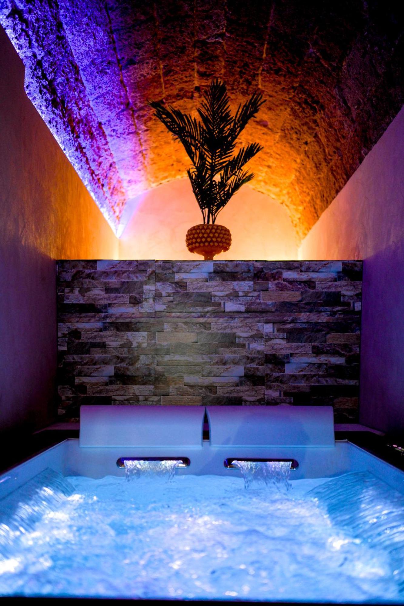 La Grotta, Luxury Suite & Spa 노토 외부 사진